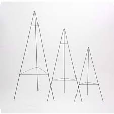 Green Wire Easel